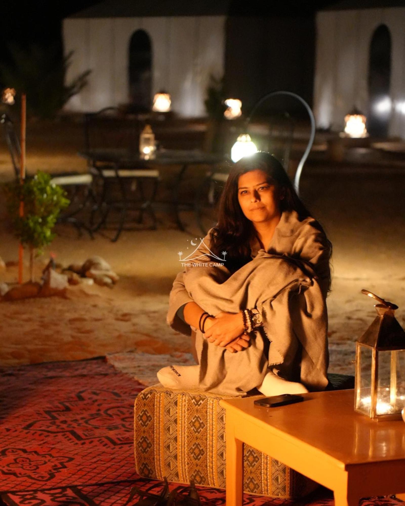 The White Camp - Your Merzouga Luxury Desert Camp & Erg Chebbi Dunes Camel Riding Bagian luar foto